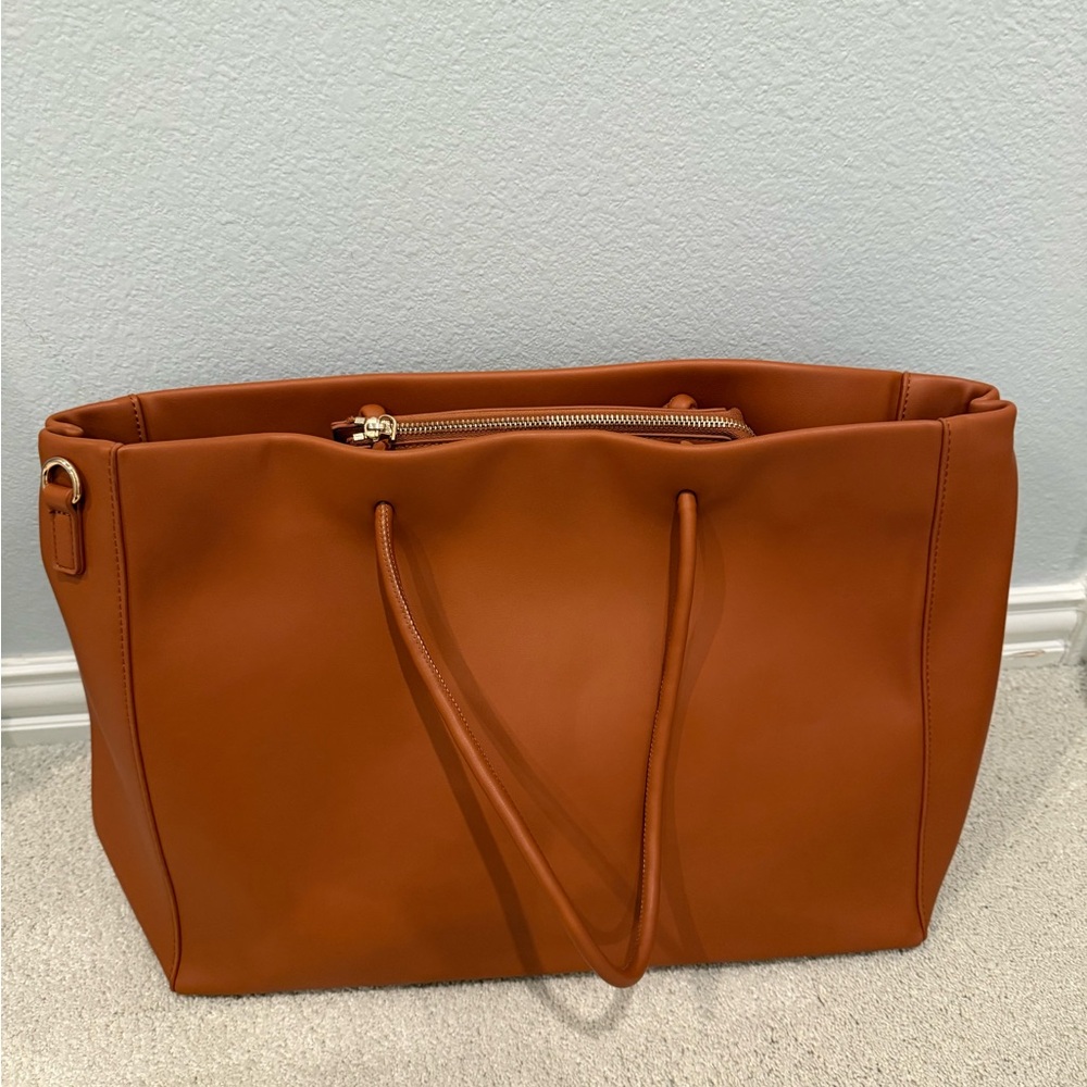 Mods Luxe Tan Synthetic Leather Tote Bag